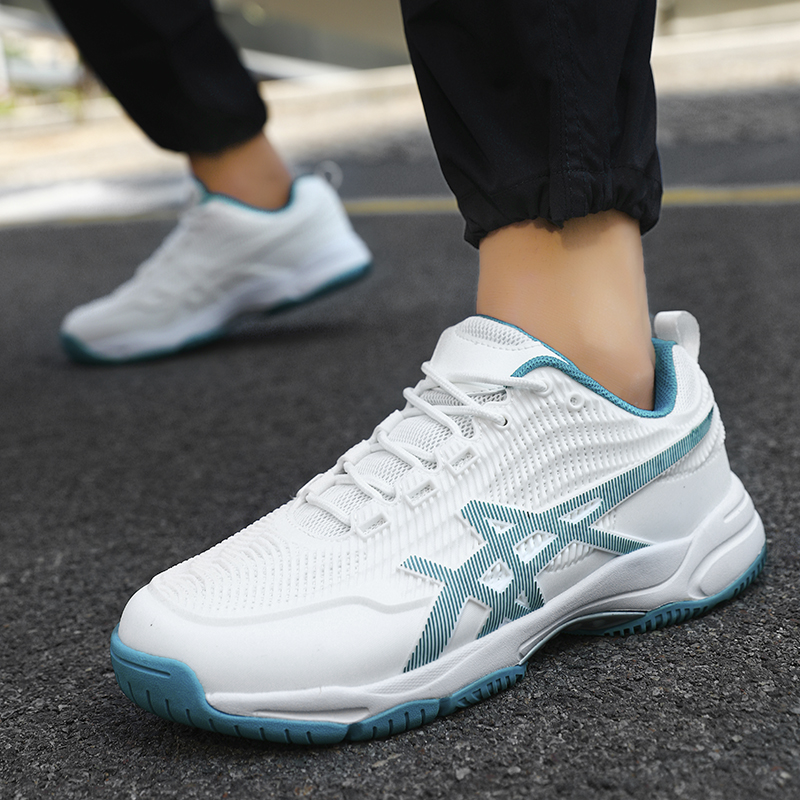 Chaussures de badminton pour h - Badminton Vector avis et prix