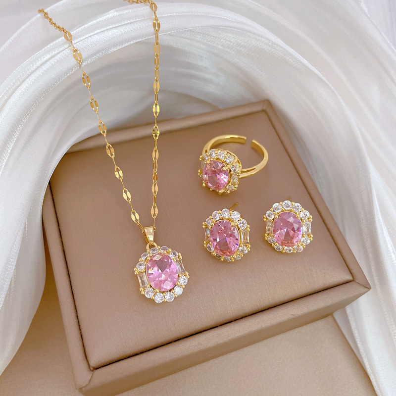 Ensemble collier, boucles d'or - Badminton Victory avis et prix